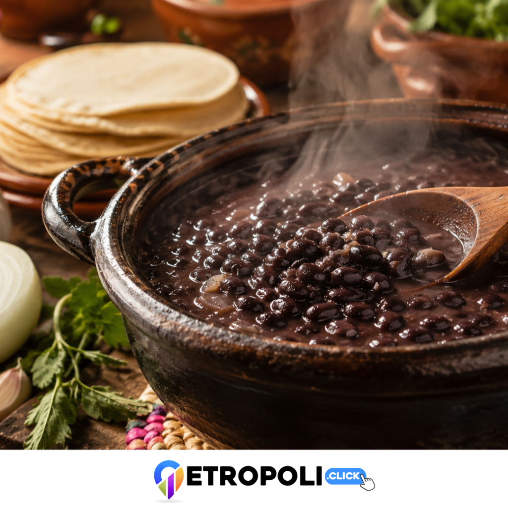 Portada Frijoles negros: receta casera con medidas exactas y trucos para que queden cremosos 🫘