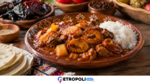 Cómo cocinar manchamanteles: receta mexicana tradicional con chile, fruta y carne