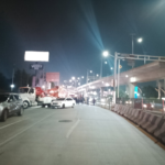 Cortejo de grúas cierra Periférico Norte en Naucalpan; cuestionan escolta de la Guardia Municipal